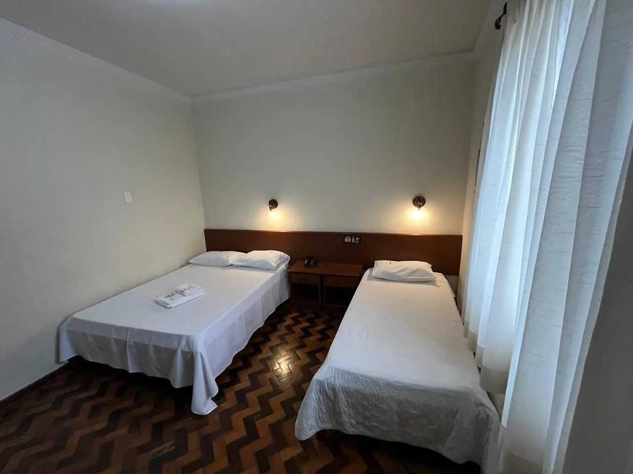 Acomodare Hotel- Sob Nova Direcao Brazil